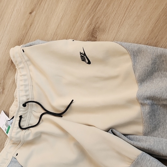 Nike Sportswear Tech FleeceMen's Joggers size xl - Picture 2 of 7
